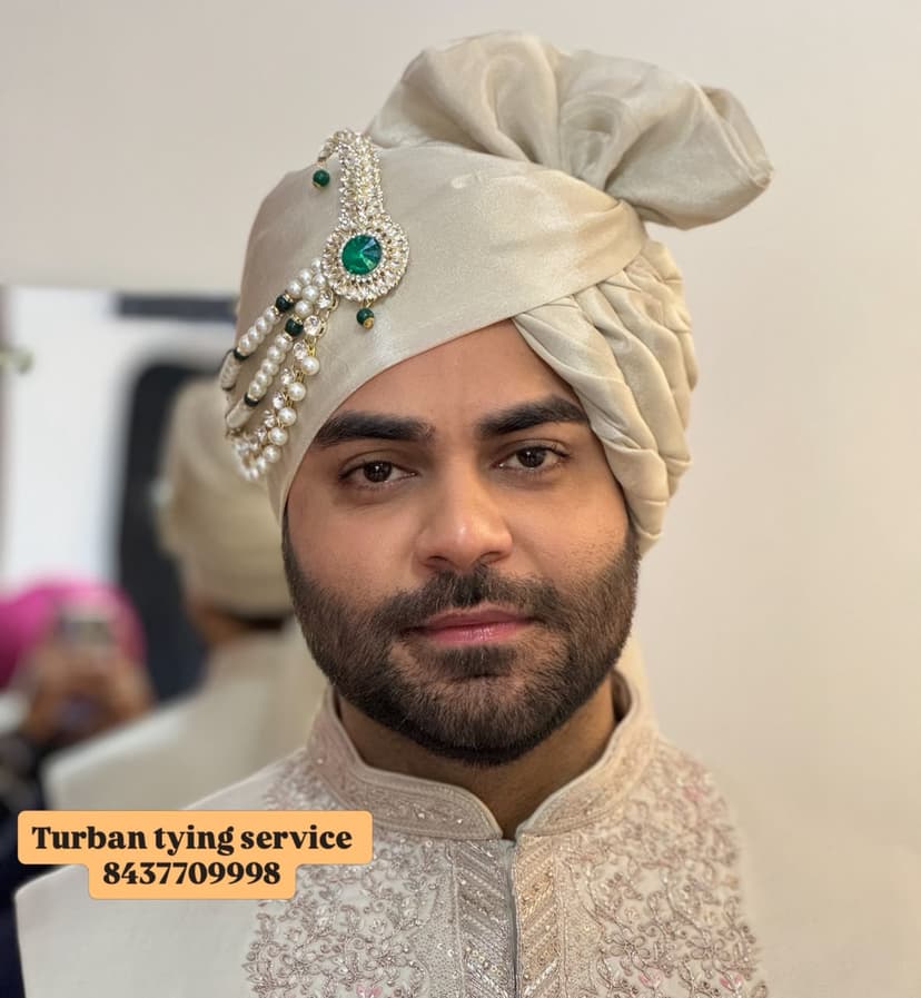 Designer safa