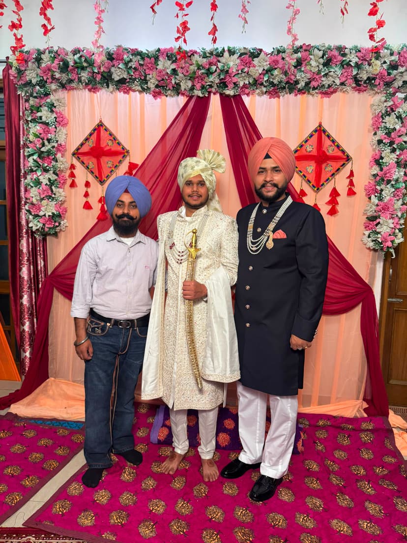 Groom turban art
