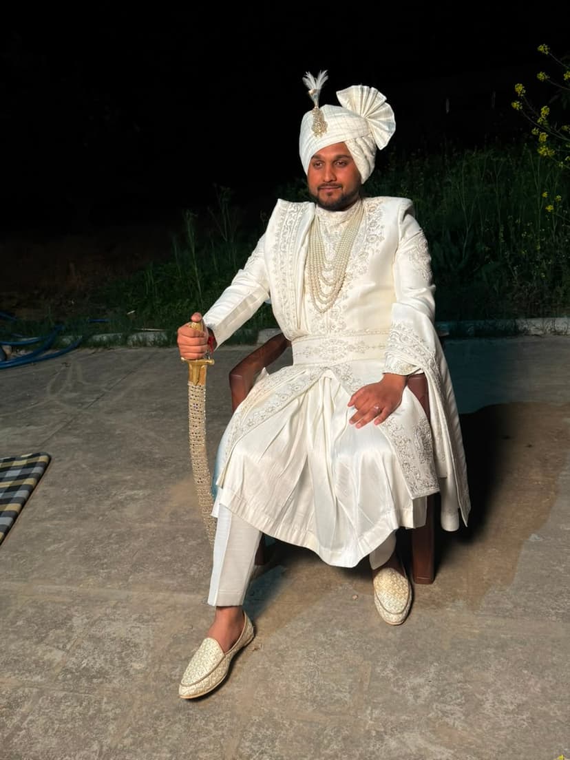 Luxury groom turban